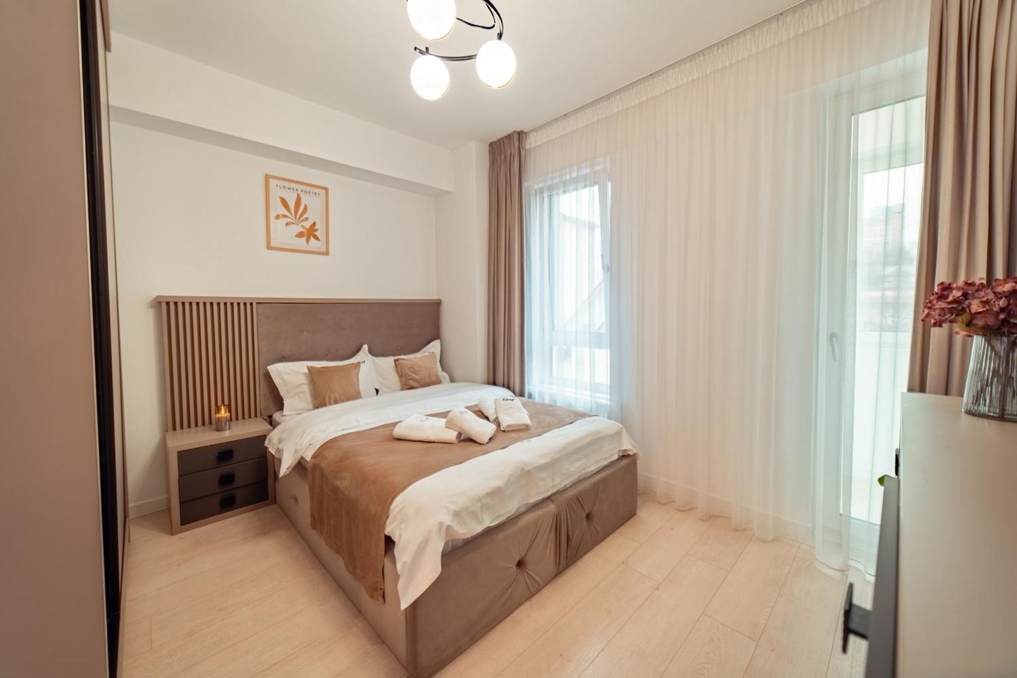 Palace Of Culture Dream Apartments And Studios Яссы Экстерьер фото